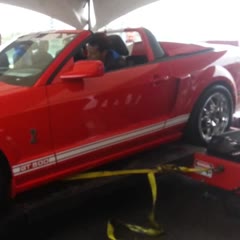 Shelby GT500 destroy dyno...au QUÉBEC!