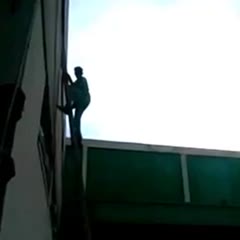 Idiot on a ladder fail