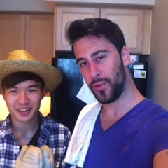 ##howto COOK WITH YOUR ASIAN FRIEND Ft Esa Fungtastic