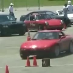 rx-7_ridiculous_drifting_accident