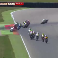 Fran Calatayud #GR19 - IMPRESIONANTE accidente en el Fim CEV Repsol de Moto2. Esperamos noticias positivas sobre el estado de los pilotos