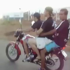 3 Guys 1 Bike