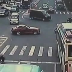 Father rams son's car, then chases him on foot in China