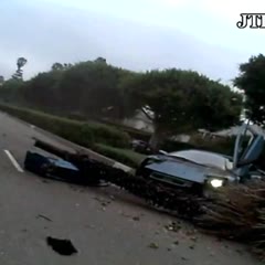 Lamborghini Murcielago crashing into palm tree In Beverly Hills