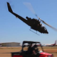 AH-1 Cobra Crashes During Top Gear Korea