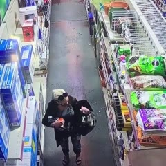 Woman tries to steal a chainsaw... in her pants...