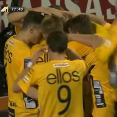 Johan Larsson scored a brilliant volley vs BK Häcken - 04.04.2014