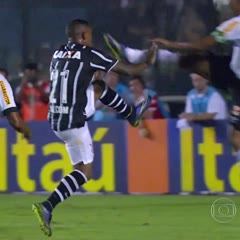 Corinthians x Vasco da Gama | Voadora do Rodrigo.