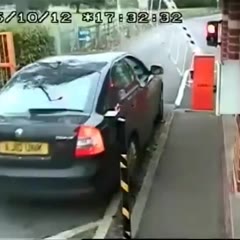 Cyclist Gets Head Stuck in Barrier After Tremendous FAIL