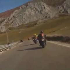 Head On Crash Motorcyclists